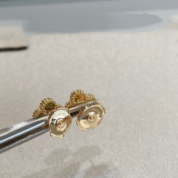 Authentic Van Cleef & Arpels Vintage Alhambra Earrings - Picture 6 of 10